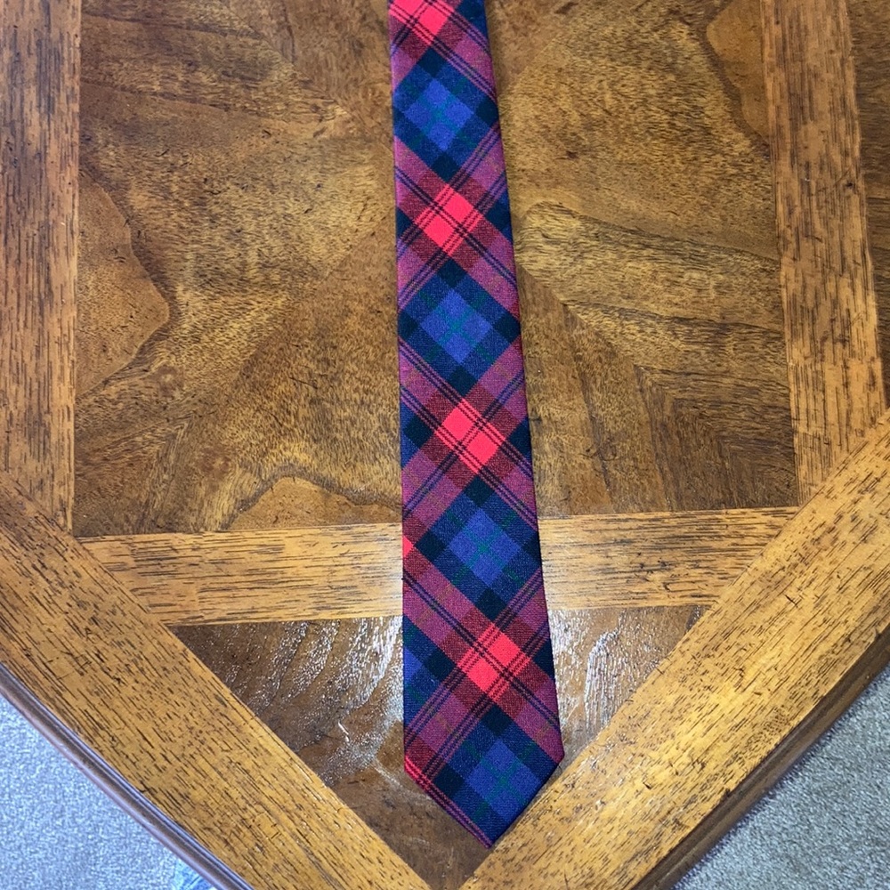 Machlachlan Clan Tartan. 100% Wool.